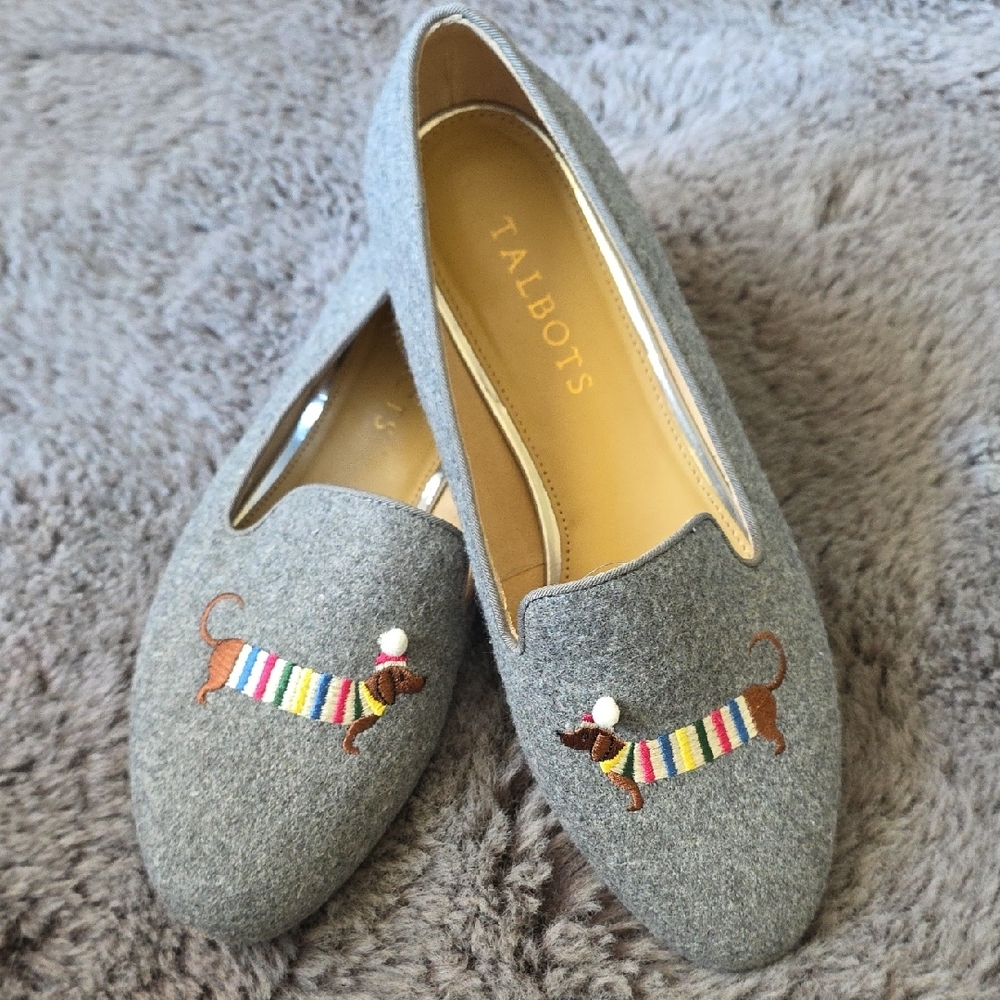 Talbots Gray Smoking Loafer  Holiday Embroidery Dog Size 7